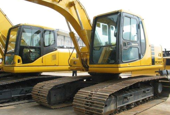 Komatsu PC 200-300-400-6 Excavatör